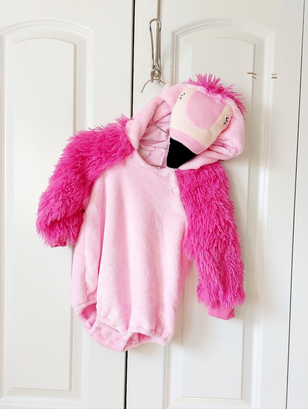 Pink Fuzzy/Fluffy Flamingo Bodysuit size 100 (3-4T) Halloween Costume Florida